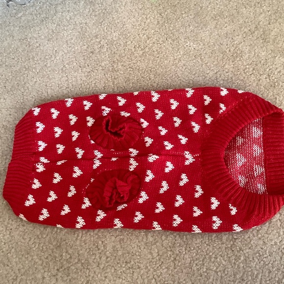 Charming Red Dog Sweater with Heart Design - Picture 2 of 7